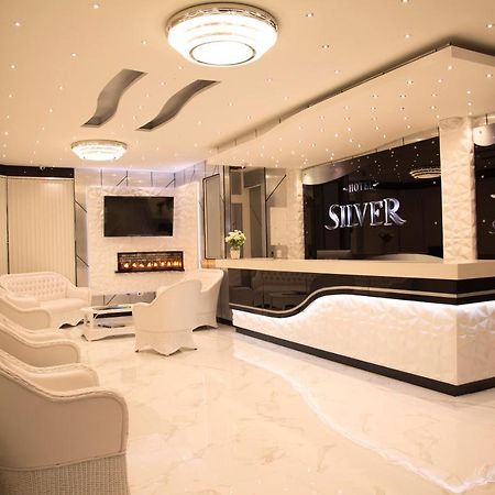 Hotel Silver Guarne Luaran gambar