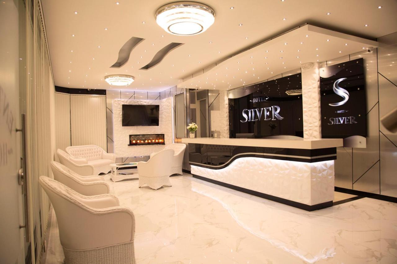Hotel Silver Guarne Luaran gambar